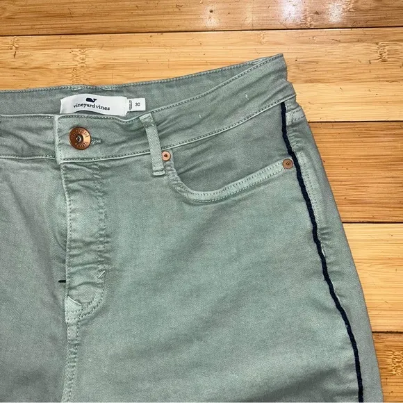 Vineyard Vines Pants