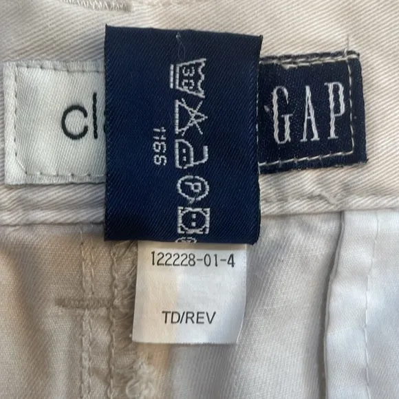 Vintage classic gap high waisted khaki pants 100% cotton pleated women’s size 4