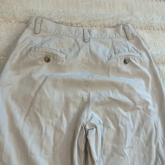 Vintage classic gap high waisted khaki pants 100% cotton pleated women’s size 4