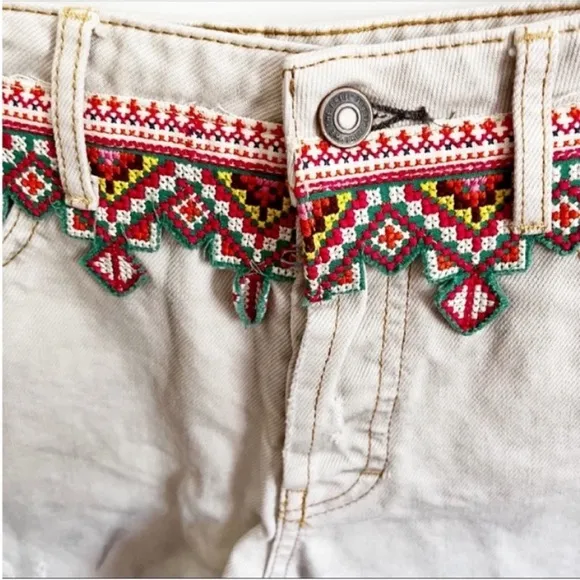 We the Free Borderline shorts gray denim distressed cutoffs embroidered