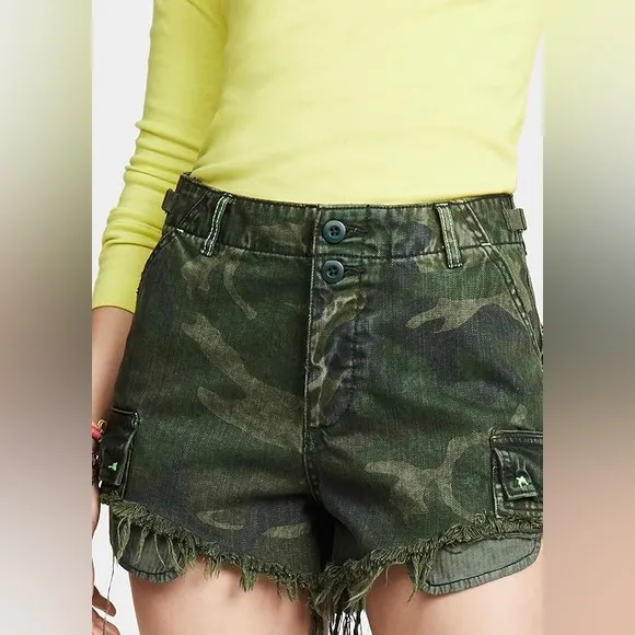 WE THE FREE BY FREE PEOPLE COMMANDER CUTOFF CAMO SHORTS