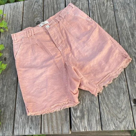 We The Free Utility Harem Short