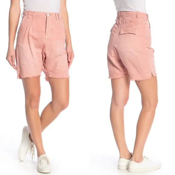 We The Free Utility Harem Short