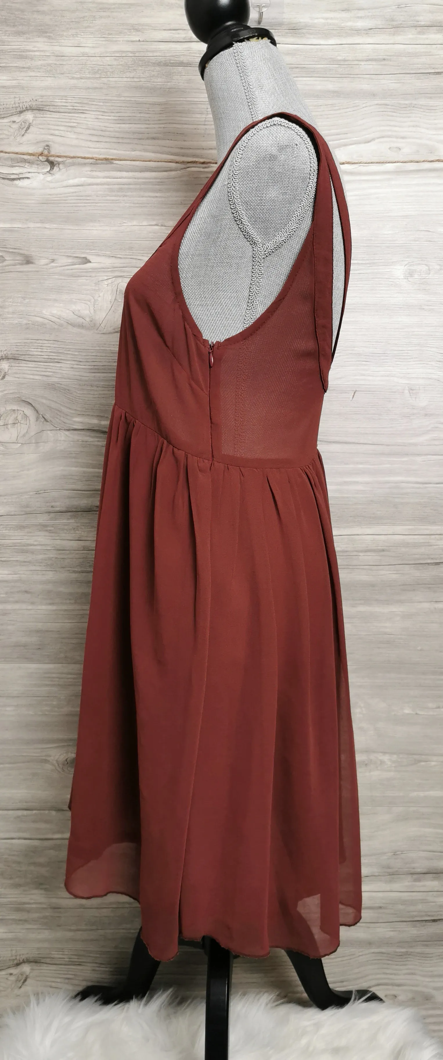 WOMENS SIZE 8 - LITTLE ONE, Fitted Bodice, Chiffon Dress VGUC B54