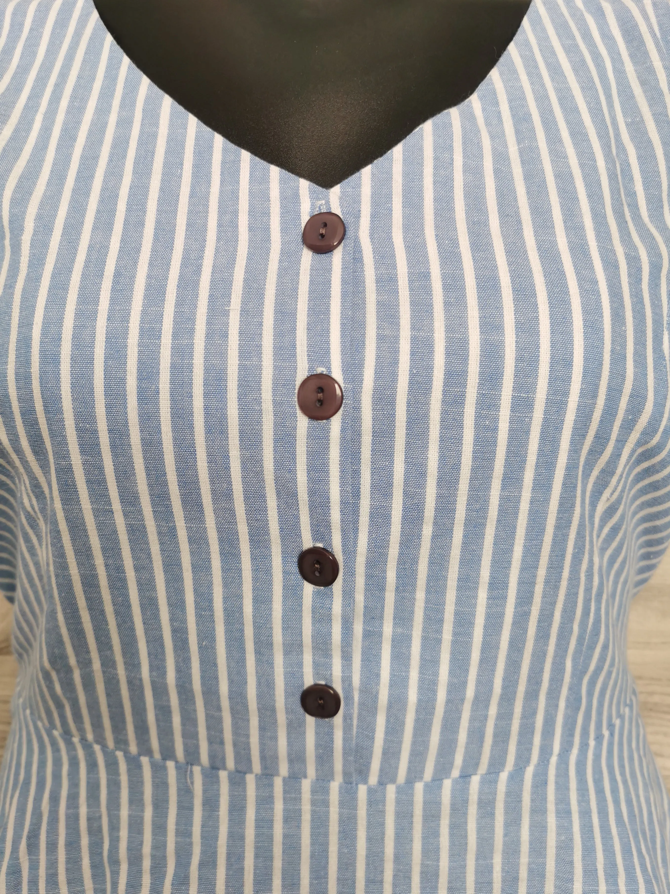 WOMENS SIZE XL - PAPILLON, Blue & White Apron Dress NWT B53