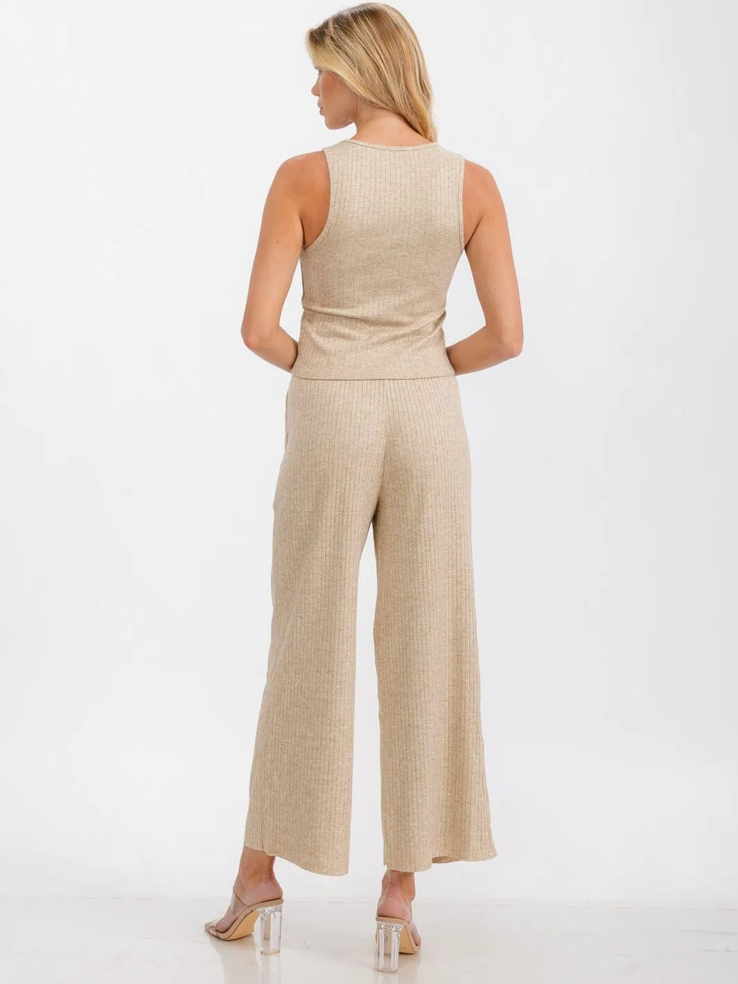 WOMEN'S SLEEVELESS RIBBED TANK TOP