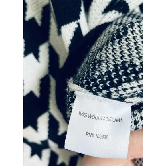 Worth New York 100% Wool Sweater Small Black and White