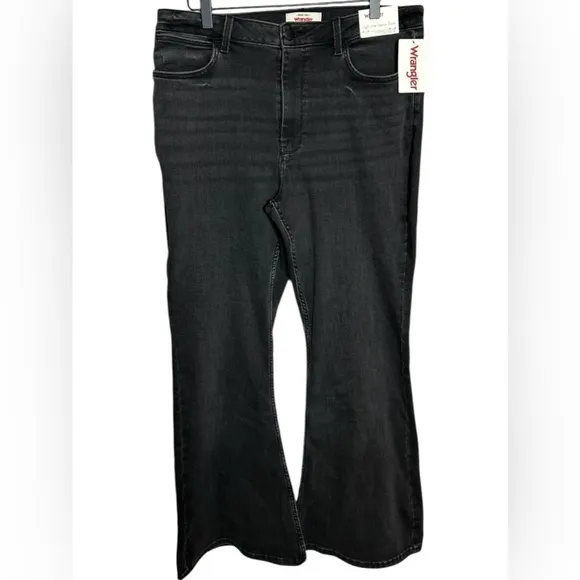 Wrangler Women's High Waisted Fierce Flare Jean Black Charcoal Gray Size 14 x 30